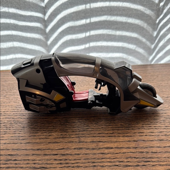 S.H. Figuarts Ride Shooter